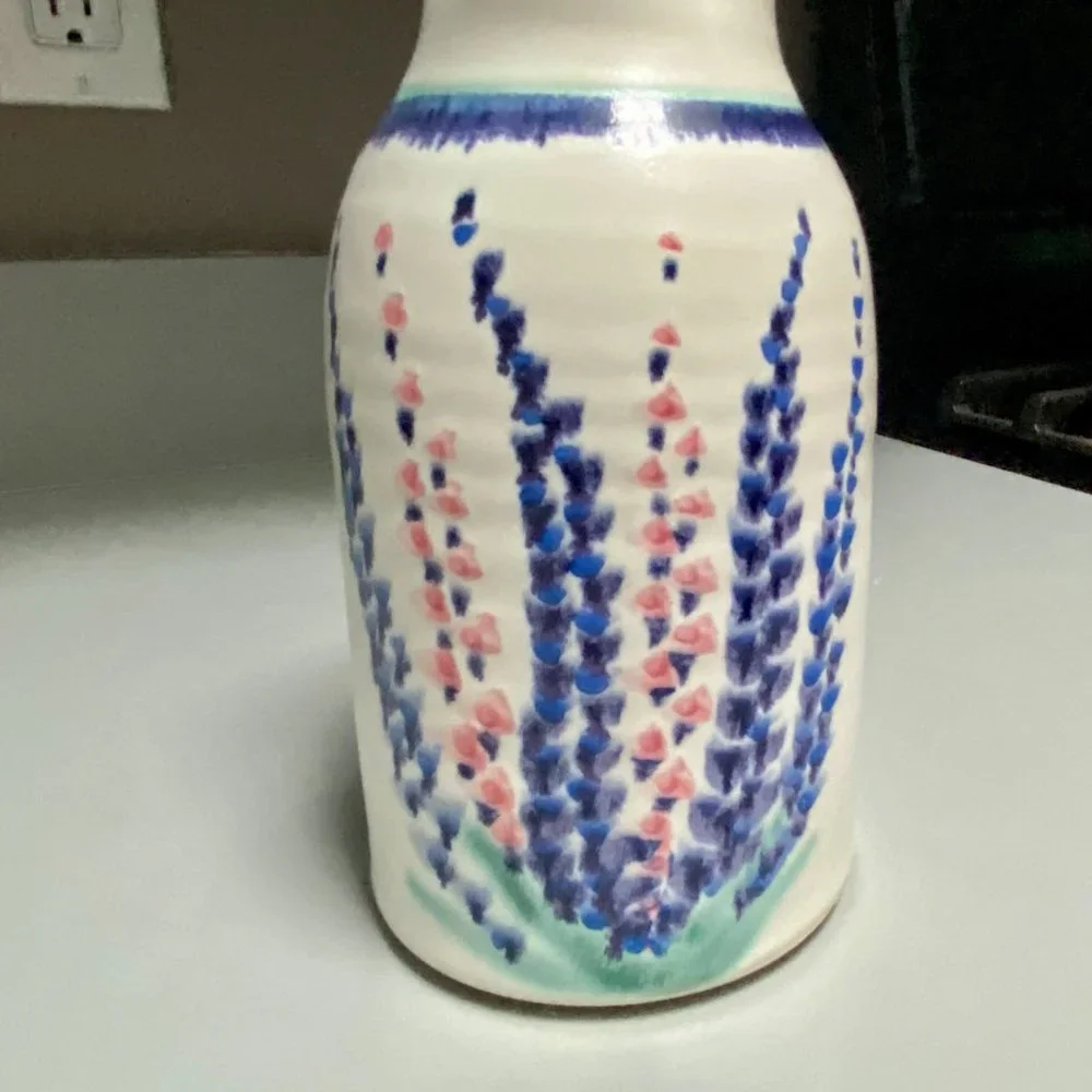 Vintage Artist Signed Handmade Floral Handpainted Theme Vase Pottery  9